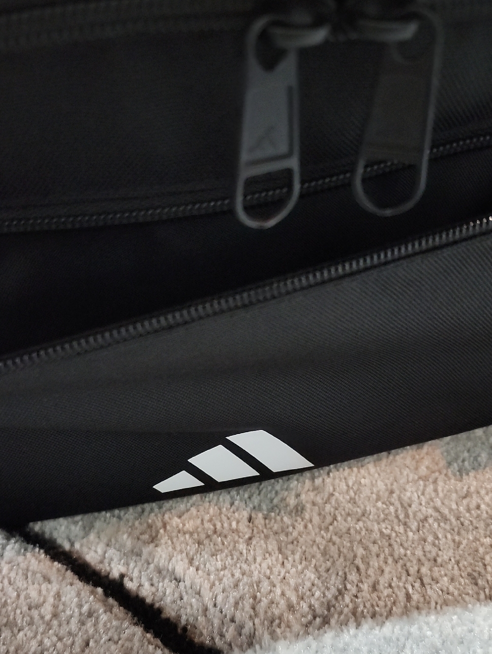 ADIDAS BLACK FULL-ZIP 24-CAN SOFT-SIDED INSULATED PORTABLE TRAVEL COOLER BAG - Picture 9 of 14